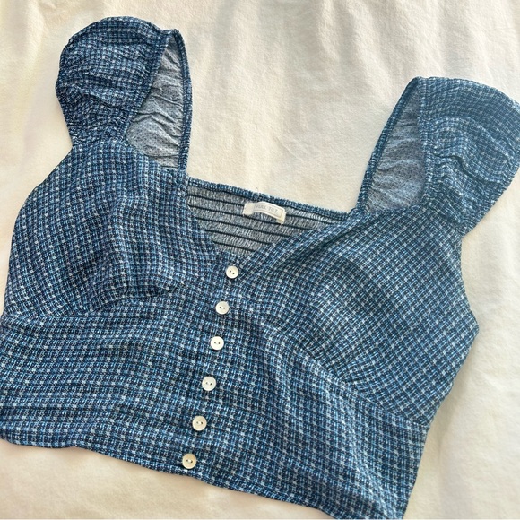 FULL TILT Tillys Button Front Womens Blue and Black Plaid Small Crop Top - Picture 3 of 9